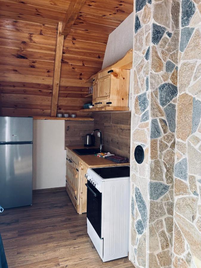 Nomad Lodge Zminica Žabljak Esterno foto