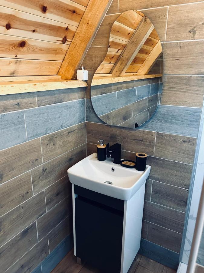 Nomad Lodge Zminica Žabljak Esterno foto