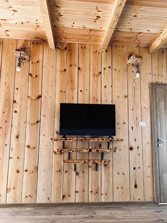 Nomad Lodge Zminica Žabljak Esterno foto